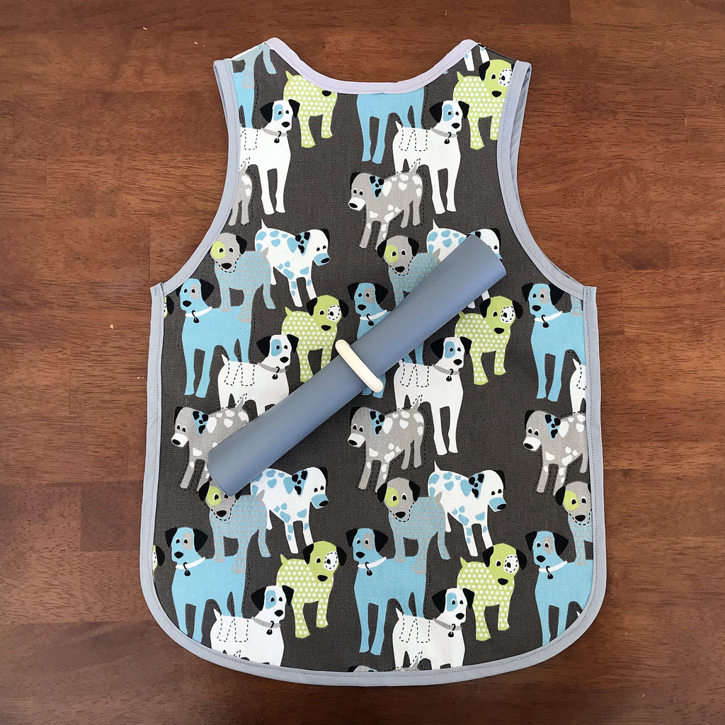 Montessori No-Tie Apron & Protector for ages 3 to 6, Puppy Print